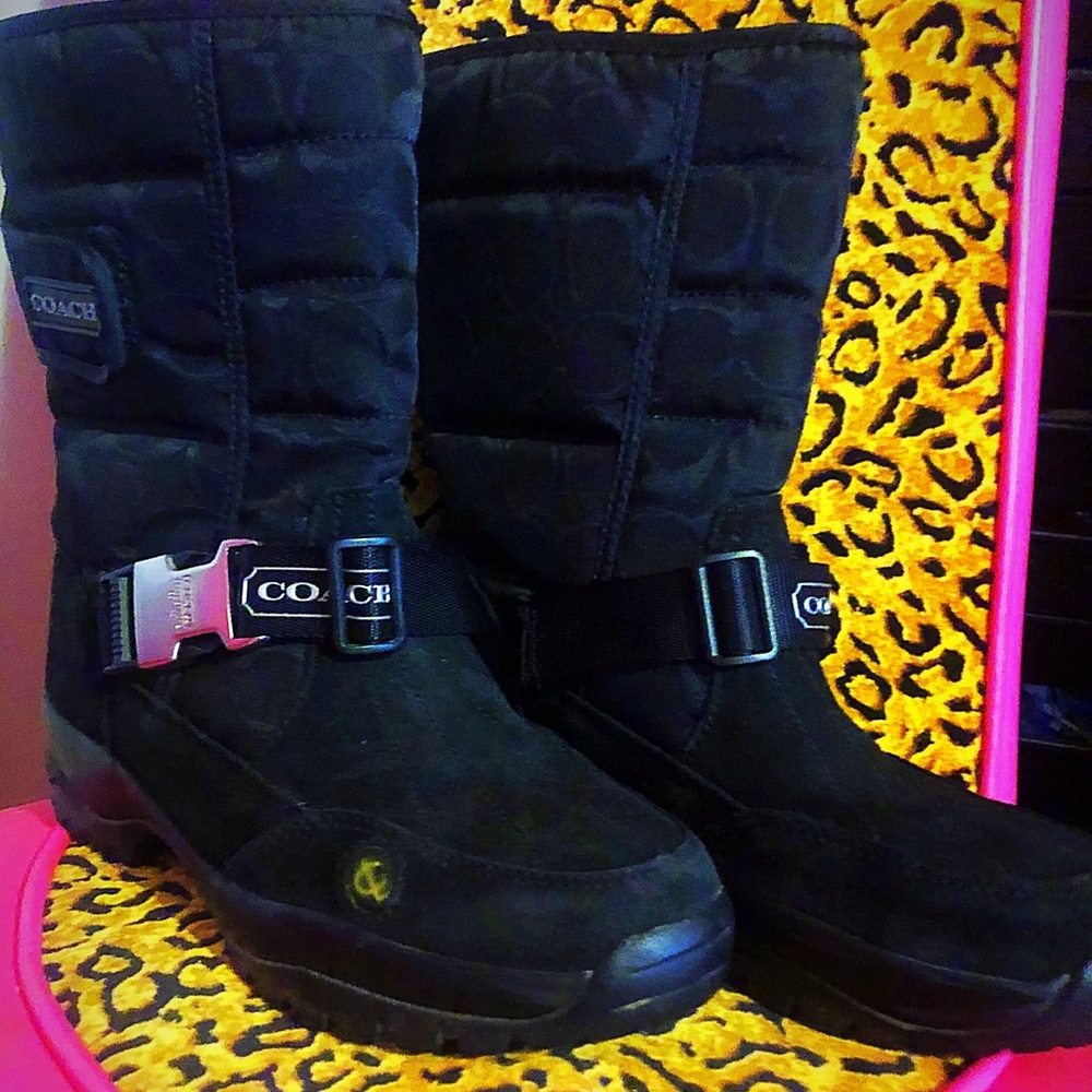 COACH BOOTS CHRISTMAS SPECIAL